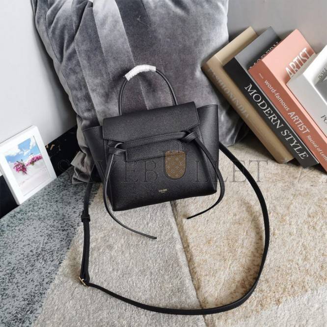 CELINE NANO BELT BAG 189003ZVA.38NO (20*20*10cm) CELINE NANO BELT BAG 189003ZVA.38NO (20*20*10cm)