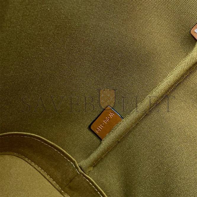 CELINE SMALL BUCKET 191442CAS.01BC (30*22*13cm) CELINE SMALL BUCKET 191442CAS.01BC (30*22*13cm)