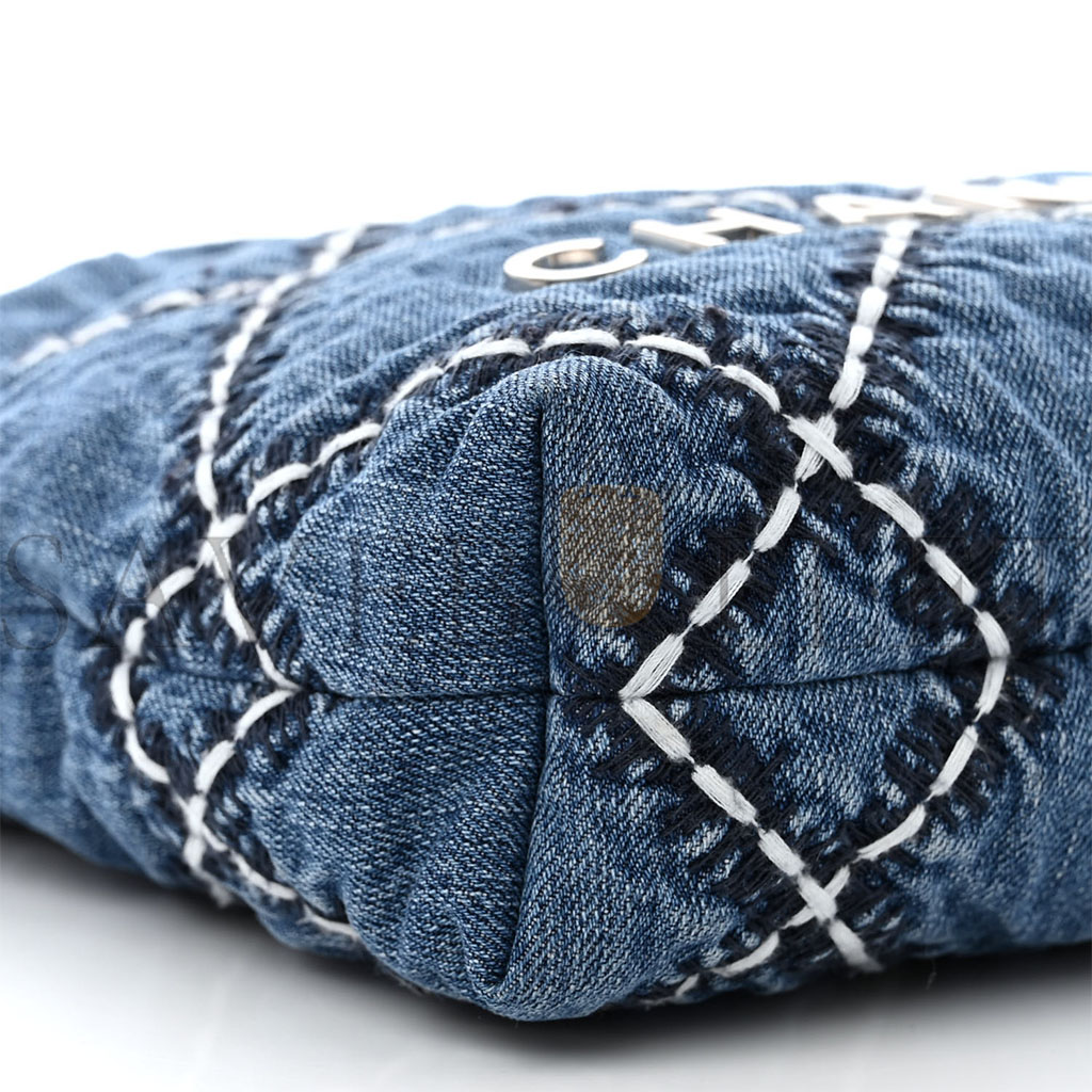 CHANEL STITCHED DENIM QUILTED MINI CHANEL 22 BLUE (19*18*6cm) CHANEL STITCHED DENIM QUILTED MINI CHANEL 22 BLUE (19*18*6cm)