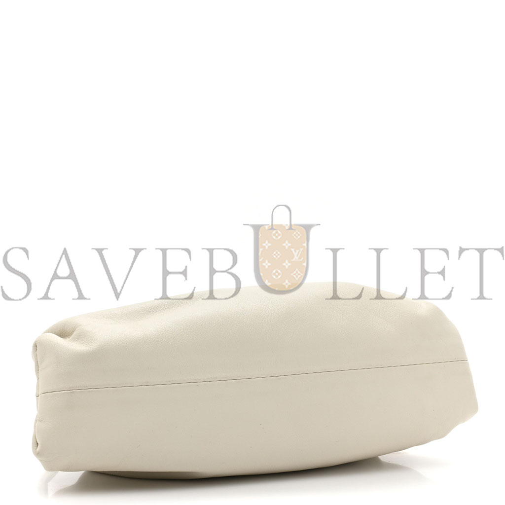 BOTTEGA VENETA BUTTER CALFSKIN THE MINI POUCH CHALK (21*11*5cm) BOTTEGA VENETA BUTTER CALFSKIN THE MINI POUCH CHALK (21*11*5cm)