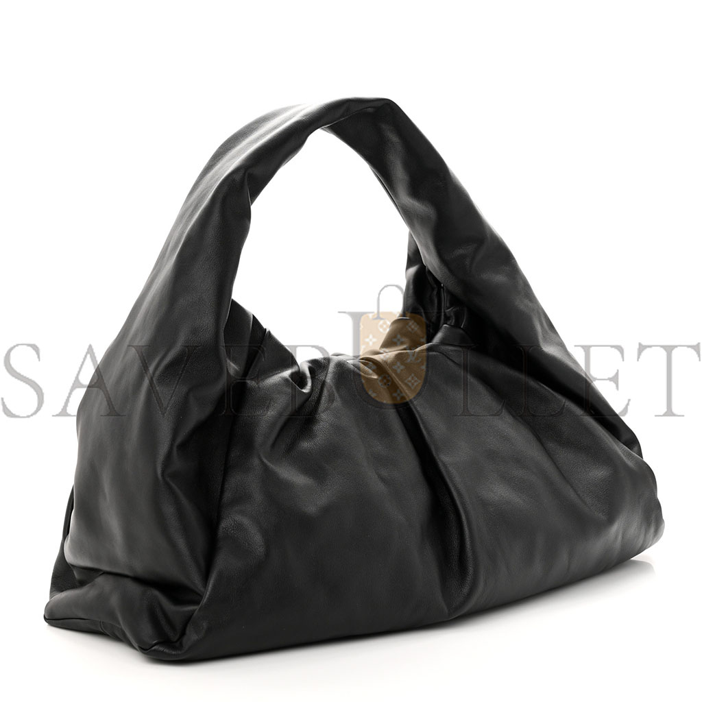 BOTTEGA VENETA SMOOTH BUTTER CALFSKIN LARGE THE SHOULDER POUCH BLACK (52*30*14cm) BOTTEGA VENETA SMOOTH BUTTER CALFSKIN LARGE THE SHOULDER POUCH BLACK (52*30*14cm)