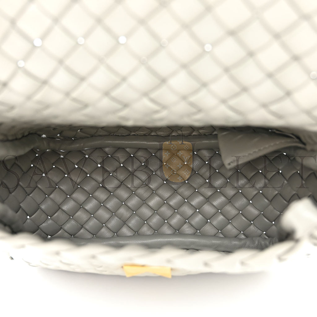 BOTTEGA VENETA NAPPA INTRECCIO MINI COBBLE SHOULDER BAG AGATE GREY (19*18*9cm) BOTTEGA VENETA NAPPA INTRECCIO MINI COBBLE SHOULDER BAG AGATE GREY (19*18*9cm)