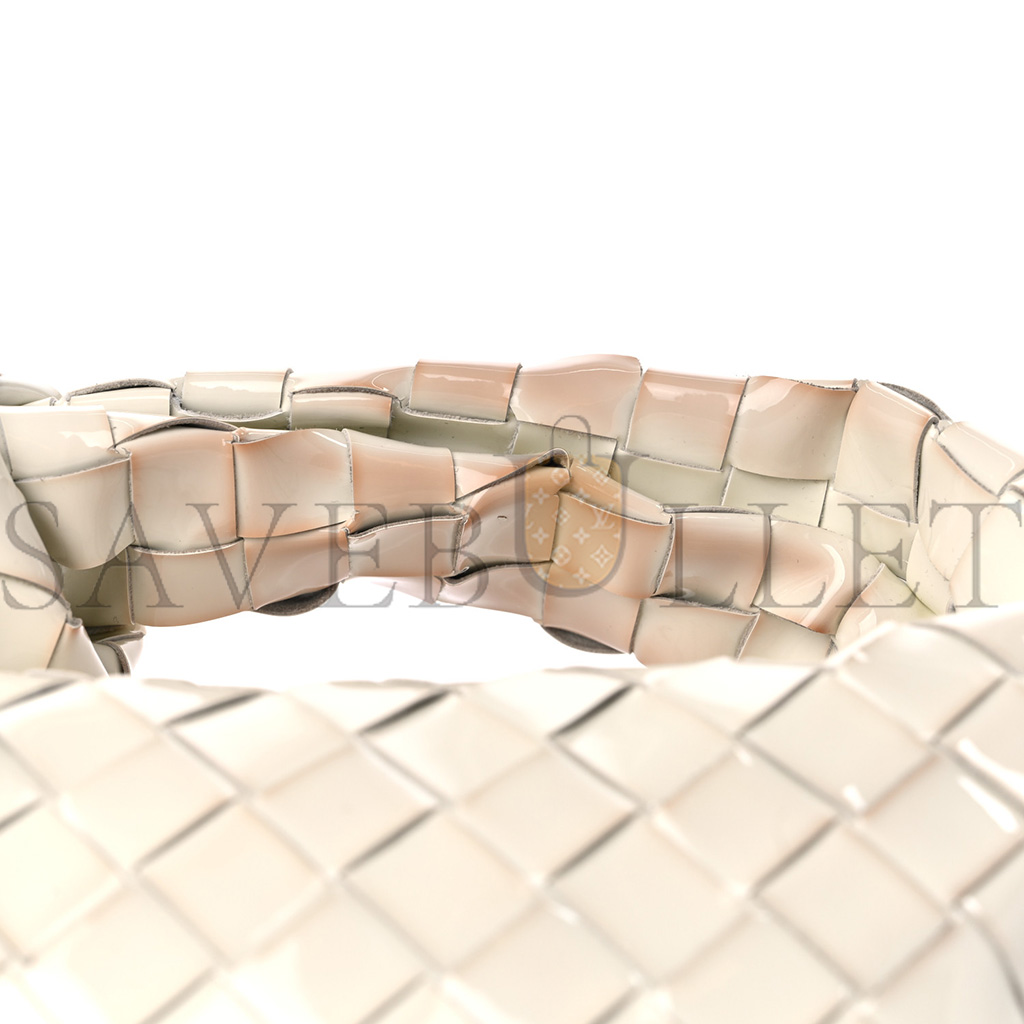 BOTTEGA VENETA PATENT NAPPA INTRECCIATO MINI JODIE WHITE (24*12*8cm) BOTTEGA VENETA PATENT NAPPA INTRECCIATO MINI JODIE WHITE (24*12*8cm)