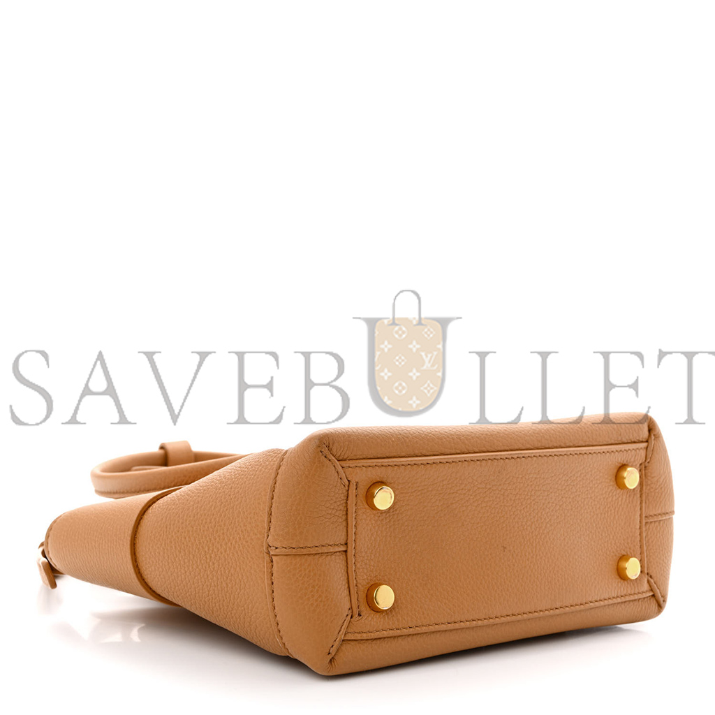 BOTTEGA VENETA GRAINED CALFSKIN MAXI INTRECCIATO MINI ARCO CARAMEL (18*16*9cm) BOTTEGA VENETA GRAINED CALFSKIN MAXI INTRECCIATO MINI ARCO CARAMEL (18*16*9cm)