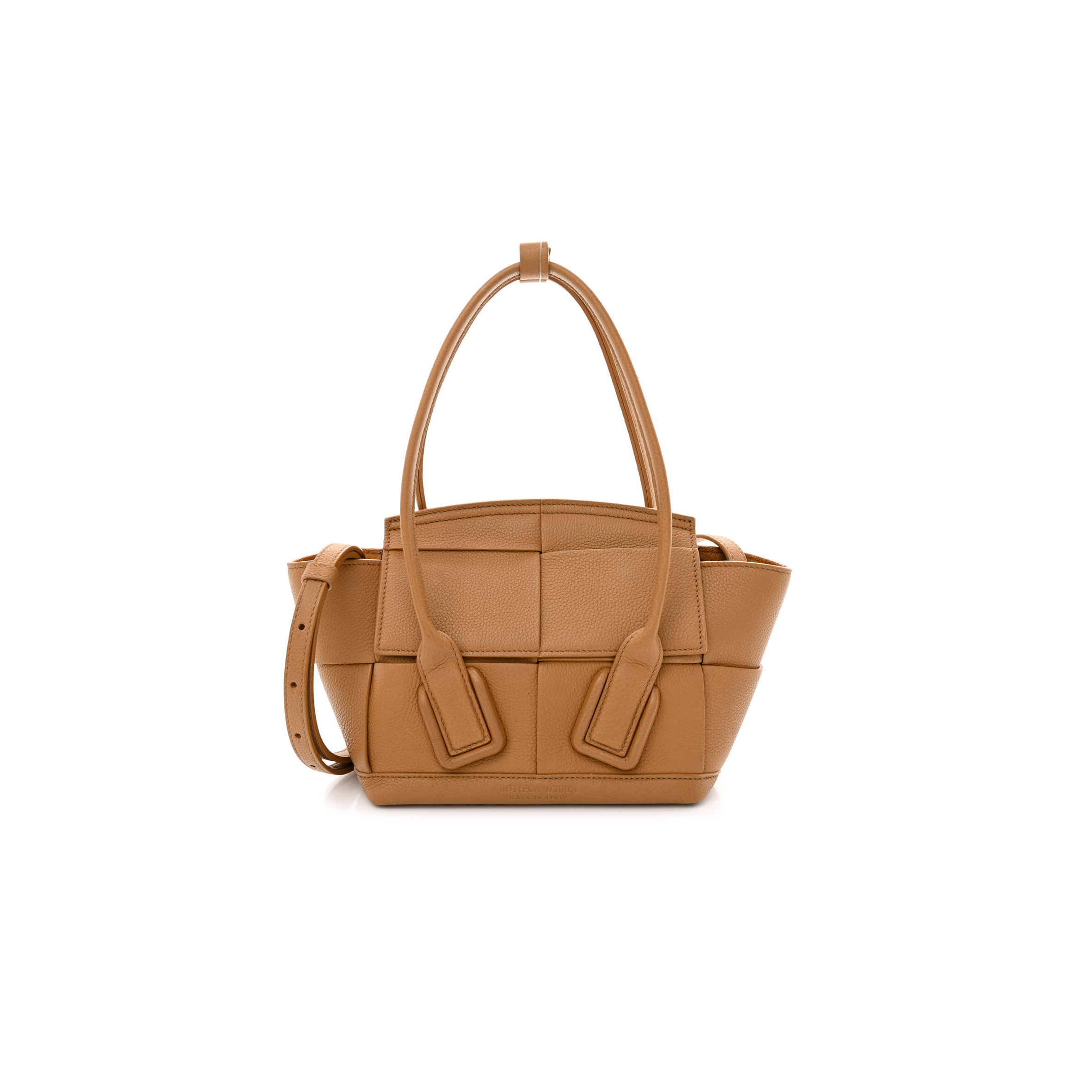 BOTTEGA VENETA GRAINED CALFSKIN MAXI INTRECCIATO MINI ARCO CARAMEL (18*16*9cm) BOTTEGA VENETA GRAINED CALFSKIN MAXI INTRECCIATO MINI ARCO CARAMEL (18*16*9cm)