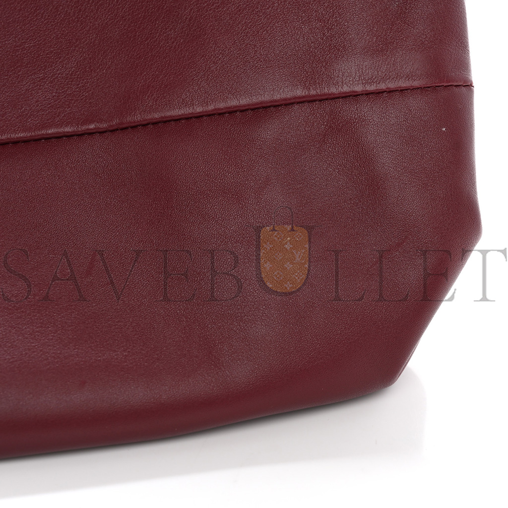 BOTTEGA VENETA SMOOTH BUTTER CALF THE POUCH OVERSIZED CLUTCH BORDEAUX (37*20*8cm) BOTTEGA VENETA SMOOTH BUTTER CALF THE POUCH OVERSIZED CLUTCH BORDEAUX (37*20*8cm)