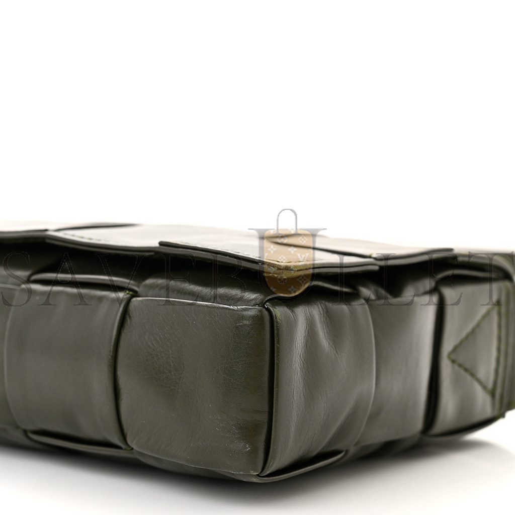 BOTTEGA VENETA PAPER CALFSKIN INTRECCIATO STRETCH CASSETTE CAMPING (29*13*4cm) BOTTEGA VENETA PAPER CALFSKIN INTRECCIATO STRETCH CASSETTE CAMPING (29*13*4cm)