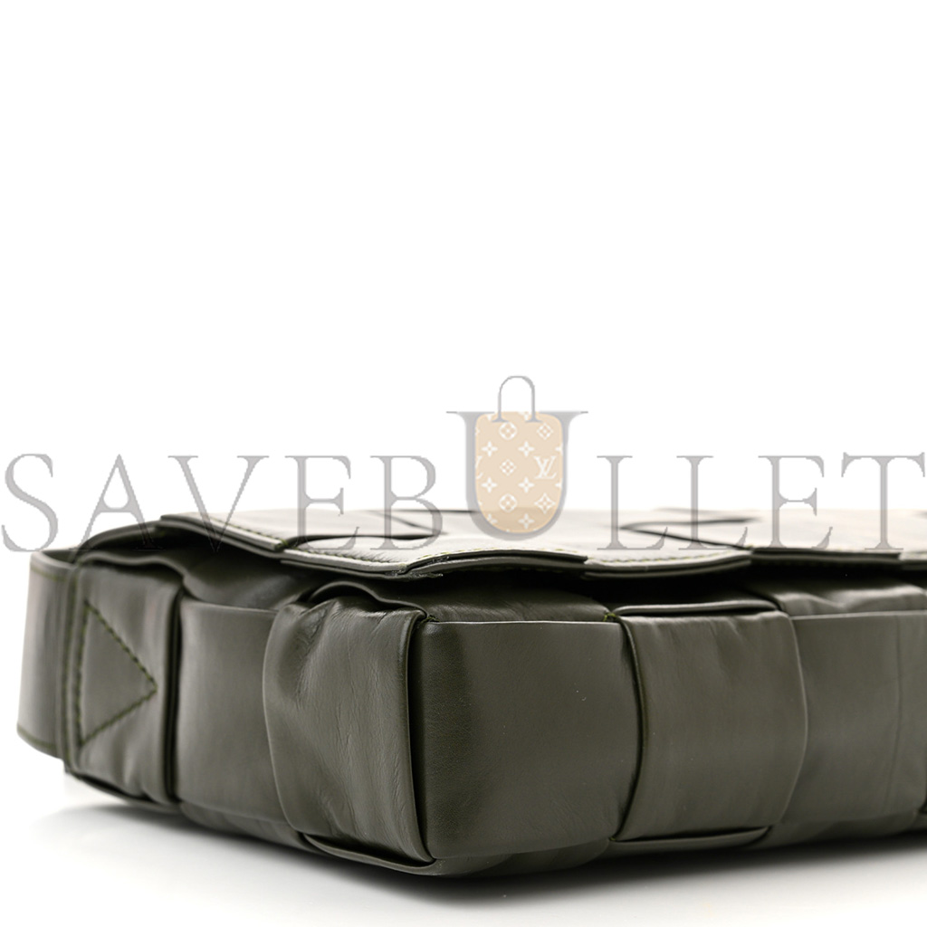 BOTTEGA VENETA PAPER CALFSKIN INTRECCIATO STRETCH CASSETTE CAMPING (29*13*4cm) BOTTEGA VENETA PAPER CALFSKIN INTRECCIATO STRETCH CASSETTE CAMPING (29*13*4cm)