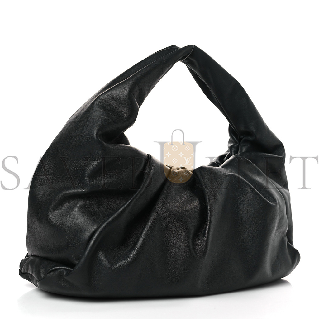 BOTTEGA VENETA SMOOTH BUTTER CALFSKIN SMALL THE SHOULDER POUCH BLACK (38*22*9cm) BOTTEGA VENETA SMOOTH BUTTER CALFSKIN SMALL THE SHOULDER POUCH BLACK (38*22*9cm)