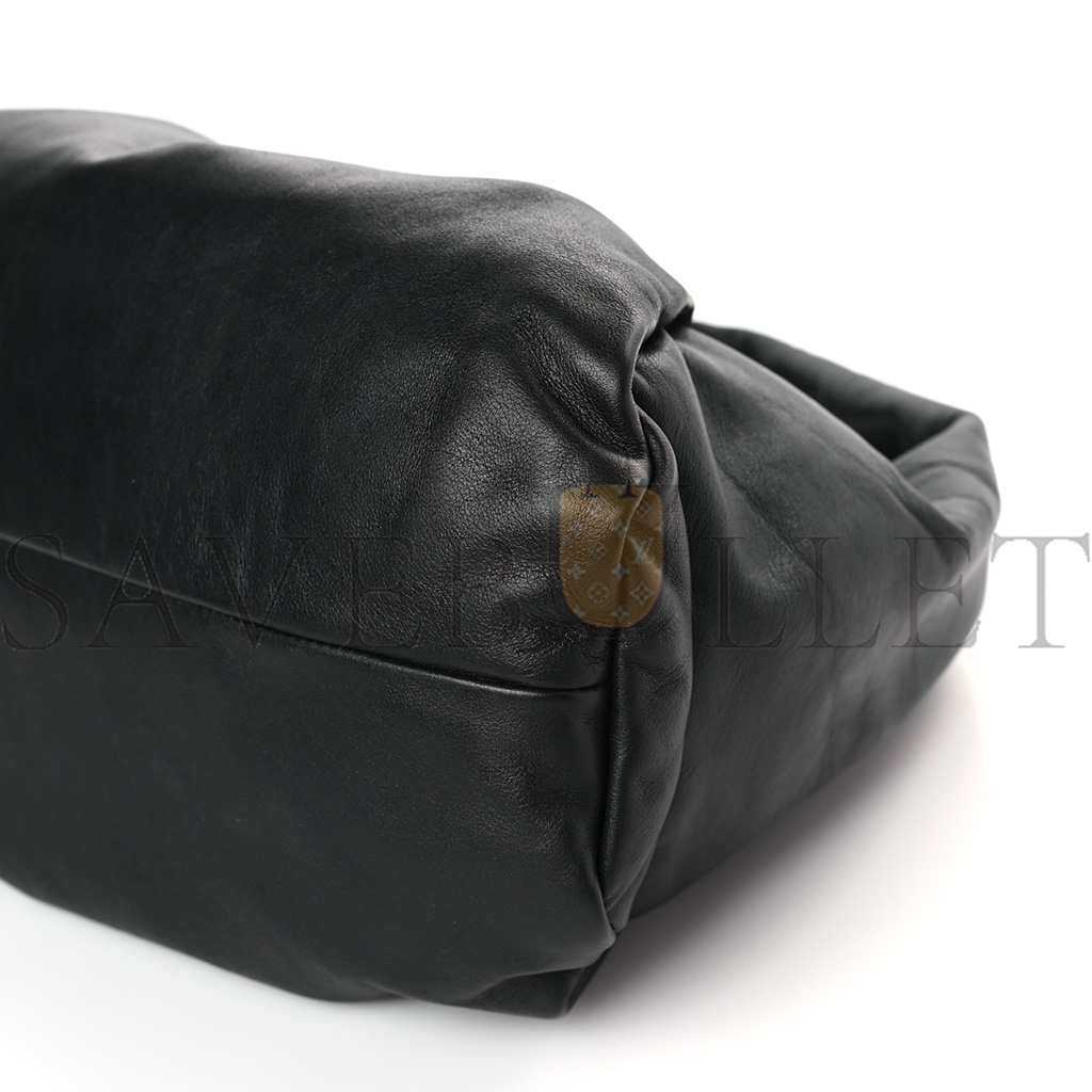 BOTTEGA VENETA SMOOTH BUTTER CALFSKIN SMALL THE SHOULDER POUCH BLACK (38*22*9cm) BOTTEGA VENETA SMOOTH BUTTER CALFSKIN SMALL THE SHOULDER POUCH BLACK (38*22*9cm)