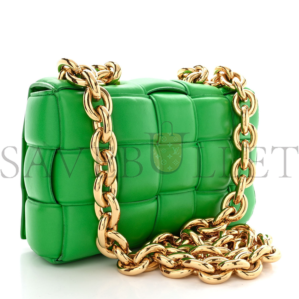 BOTTEGA VENETA LAMBSKIN MAXI INTRECCIO PADDED CHAIN CASSETTE CROSSBODY BAG GRASS (25*16*6cm) BOTTEGA VENETA LAMBSKIN MAXI INTRECCIO PADDED CHAIN CASSETTE CROSSBODY BAG GRASS (25*16*6cm)