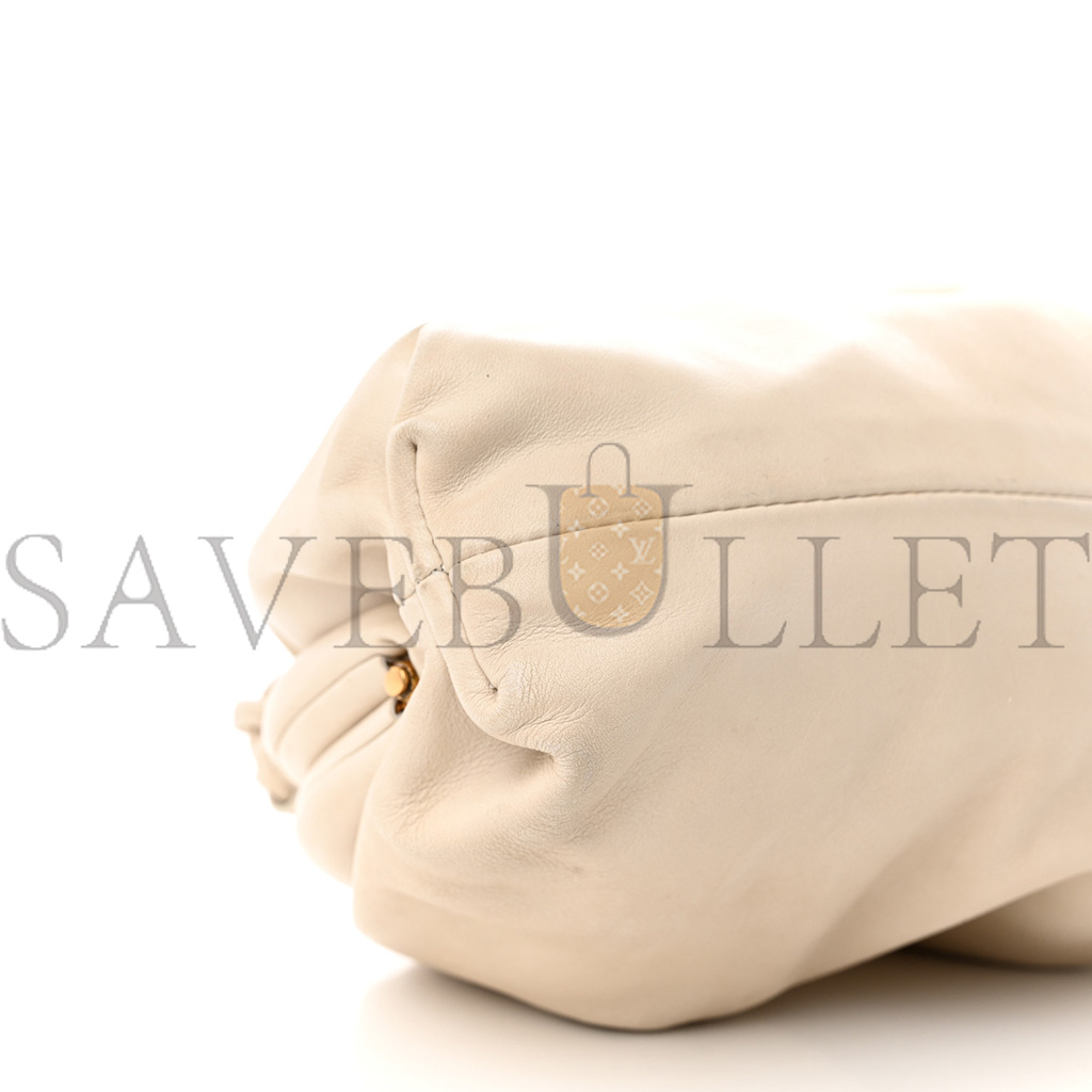 BOTTEGA VENETA BUTTER CALFSKIN THE MINI POUCH MIST (22*11*9cm) BOTTEGA VENETA BUTTER CALFSKIN THE MINI POUCH MIST (22*11*9cm)