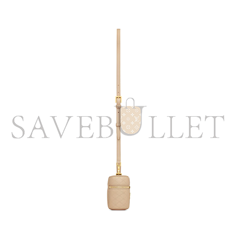 YSL GABY VANITY BAG IN LAMBSKIN 7667311EL072646 (18*11*6.5cm) YSL GABY VANITY BAG IN LAMBSKIN 7667311EL072646 (18*11*6.5cm)