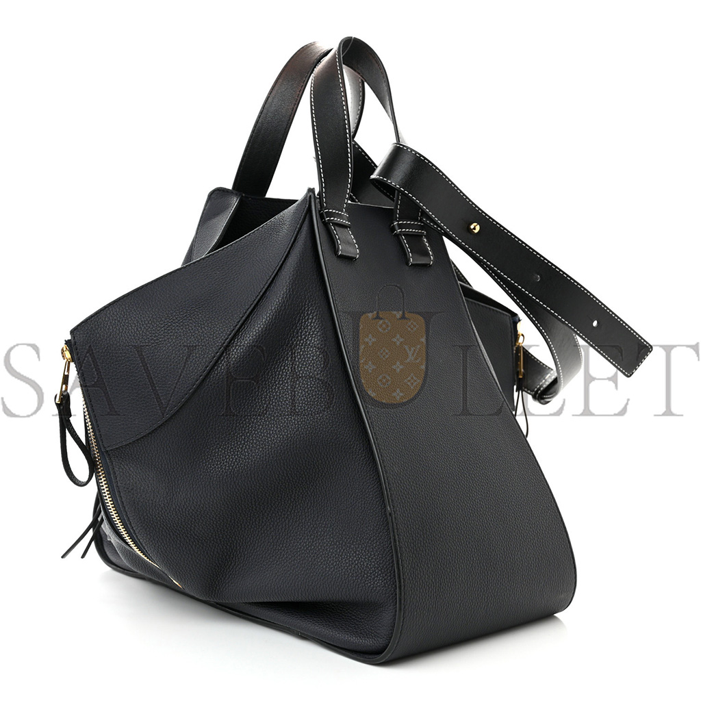 LOEWE CALFSKIN MEDIUM HAMMOCK SHOULDER BAG BLACK (33*31*17cm) LOEWE CALFSKIN MEDIUM HAMMOCK SHOULDER BAG BLACK (33*31*17cm)