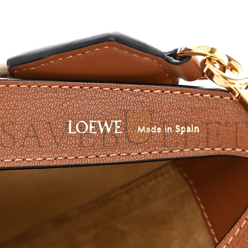 LOEWE SATIN CALFSKIN JACQUARD LUNA BAG PECAN (28*22*6cm) LOEWE SATIN CALFSKIN JACQUARD LUNA BAG PECAN (28*22*6cm)