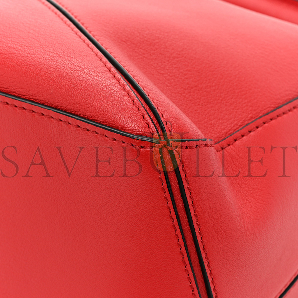 LOEWE CALFSKIN SMALL PUZZLE BAG SCARLET (24*16.5*10.5cm) LOEWE CALFSKIN SMALL PUZZLE BAG SCARLET (24*16.5*10.5cm)