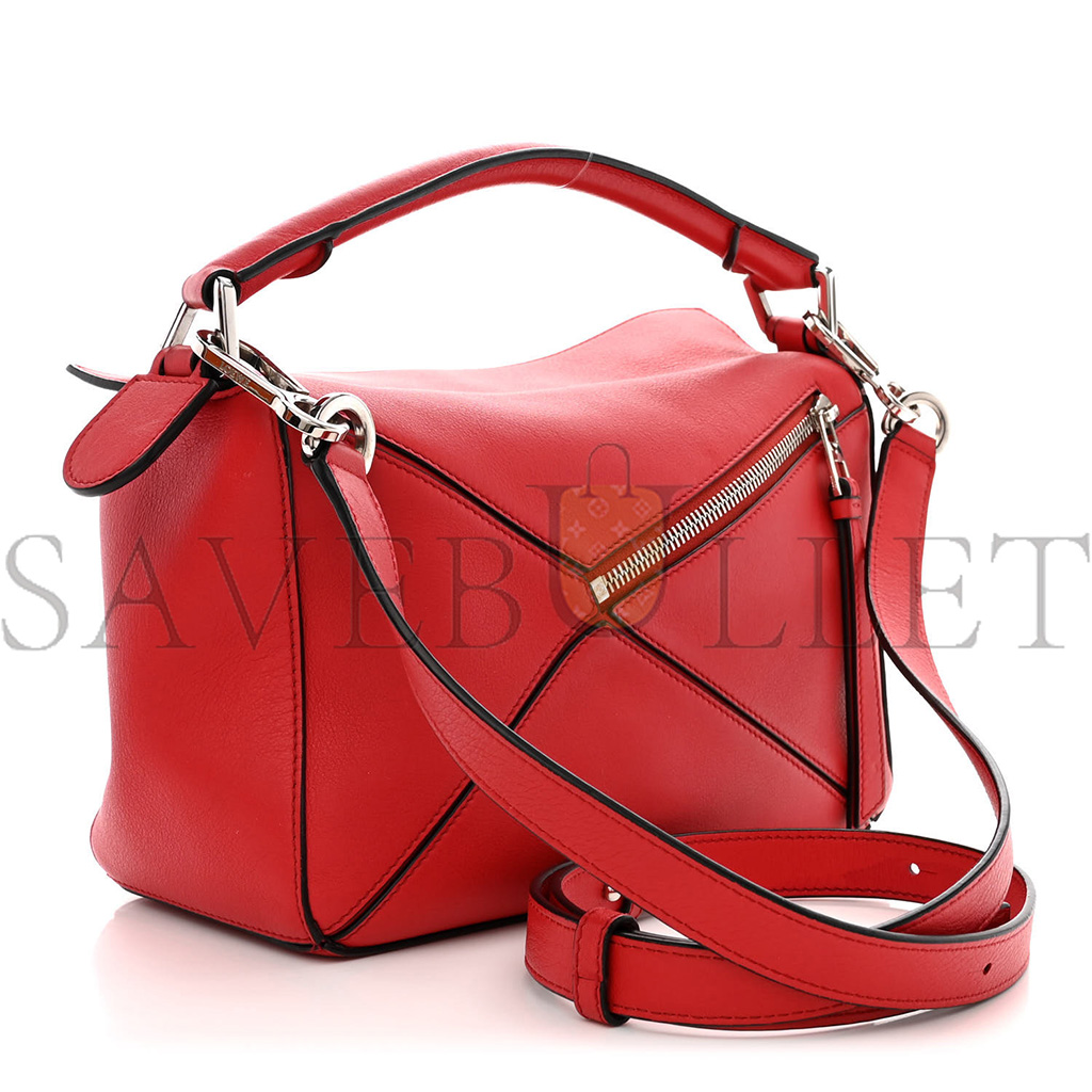 LOEWE CALFSKIN SMALL PUZZLE BAG SCARLET (24*16.5*10.5cm) LOEWE CALFSKIN SMALL PUZZLE BAG SCARLET (24*16.5*10.5cm)