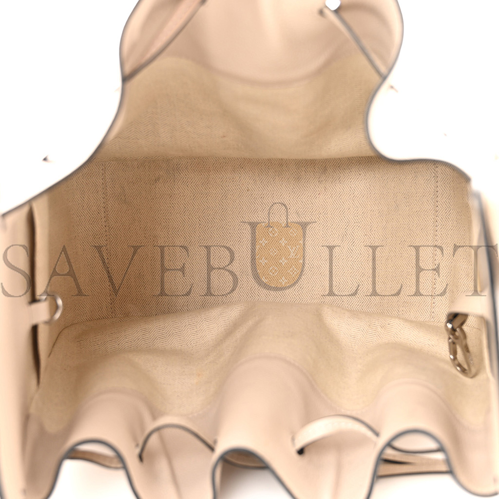 LOEWE GRAINED CALFSKIN SMALL HAMMOCK SHOULDER BAG SAND (30*25*13.5cm) LOEWE GRAINED CALFSKIN SMALL HAMMOCK SHOULDER BAG SAND (30*25*13.5cm)