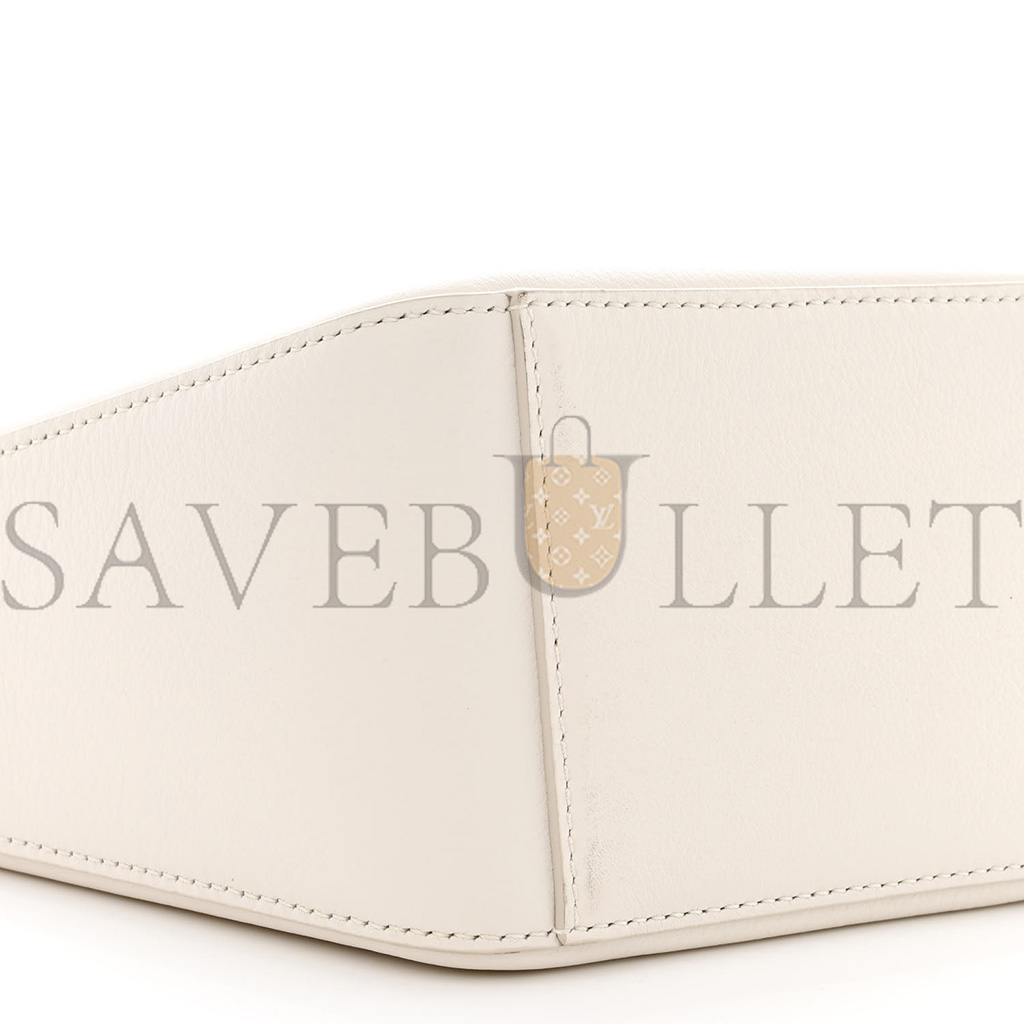 LOEWE CALFSKIN MINI HAMMOCK HOBO SOFT WHITE (17*15*10cm) LOEWE CALFSKIN MINI HAMMOCK HOBO SOFT WHITE (17*15*10cm)