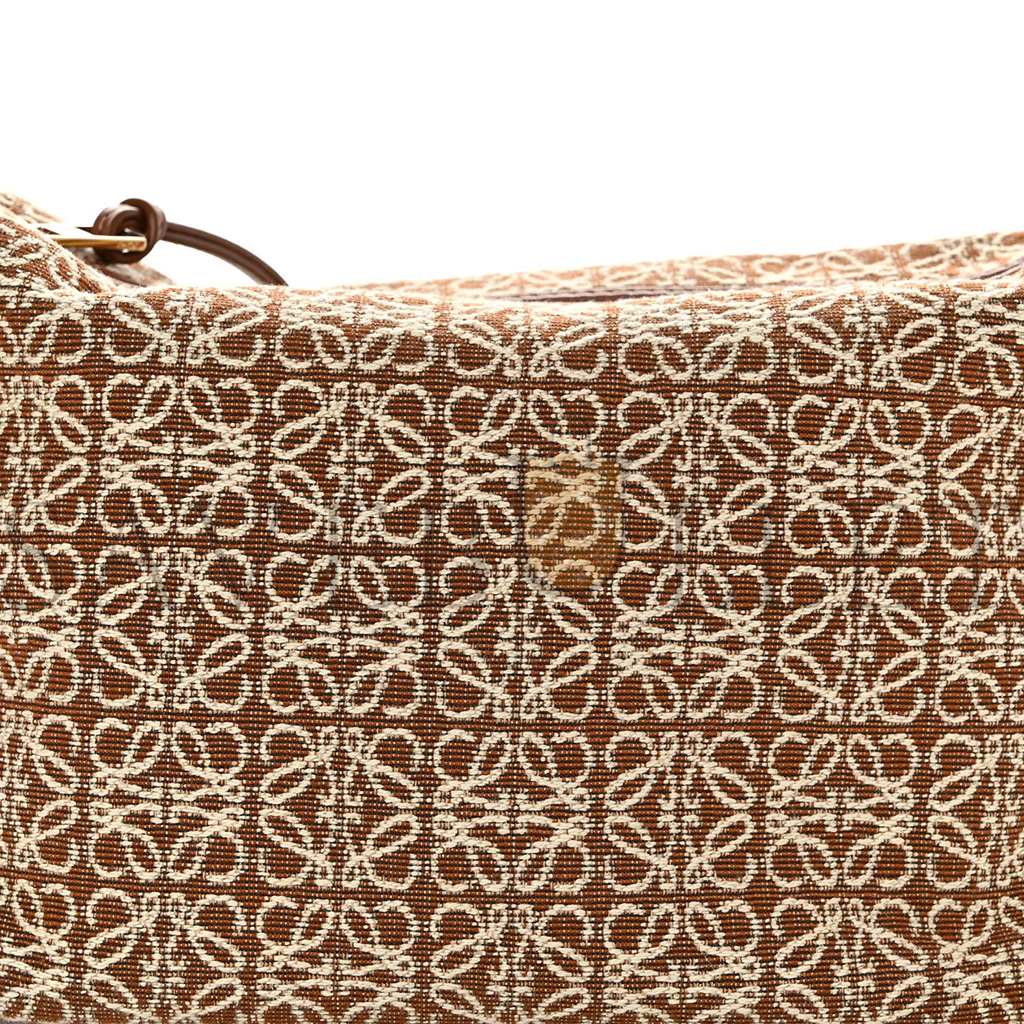 LOEWE JACQUARD ANAGRAM CALFSKIN SMALL CUBI BAG TAN PECAN (20*18*13cm) LOEWE JACQUARD ANAGRAM CALFSKIN SMALL CUBI BAG TAN PECAN (20*18*13cm)