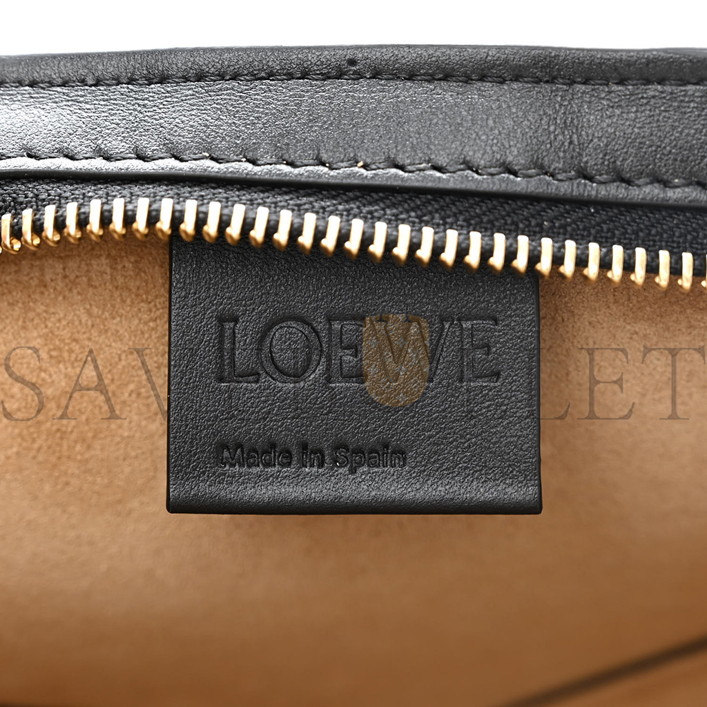 LOEWE SHINY CALFSKIN MINI CROPPED PUZZLE FOLD TOTE BLACK (28*13*13cm) LOEWE SHINY CALFSKIN MINI CROPPED PUZZLE FOLD TOTE BLACK (28*13*13cm)