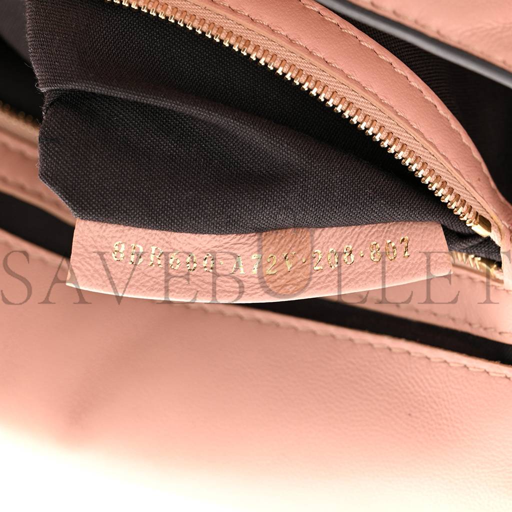 FENDI NAPPA FF 1974 EMBOSSED BAGUETTE ROSA BOURBON (27*15*6cm) FENDI NAPPA FF 1974 EMBOSSED BAGUETTE ROSA BOURBON (27*15*6cm)