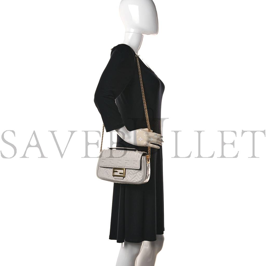 FENDI NAPPA SMALL FF EMBOSSED MIDI CHAIN BAGUETTE GHIAIA (23*13*6cm) FENDI NAPPA SMALL FF EMBOSSED MIDI CHAIN BAGUETTE GHIAIA (23*13*6cm)